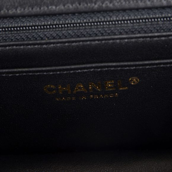 Chanel Black Crocodile Embossed Graffiti Reissue 2.55 224 Mini Flap Bag - Picture 5 of 12